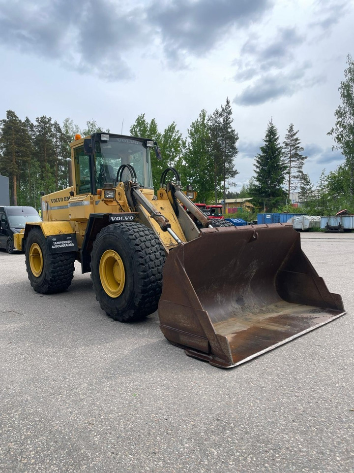 Volvo L120B - Riteņu iekrāvējs: foto 3 Volvo L120B - Riteņu iekrāvējs: foto 3