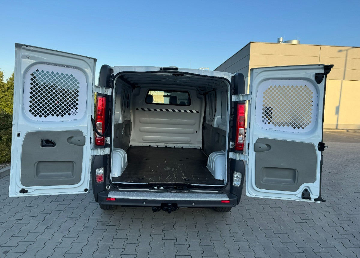 Renault Trafic 2.0 DCI 115KM LONG 2012 Rok Klimatyzacja Nawigacja BEZWYPADKOWY - Kravas mikroautobuss: foto 5 Renault Trafic 2.0 DCI 115KM LONG 2012 Rok Klimatyzacja Nawigacja BEZWYPADKOWY - Kravas mikroautobuss: foto 5