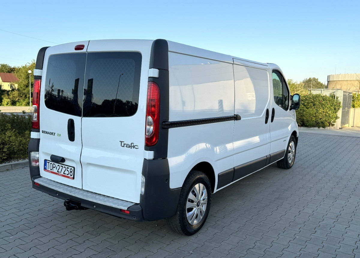 Renault Trafic 2.0 DCI 115KM LONG 2012 Rok Klimatyzacja Nawigacja BEZWYPADKOWY - Kravas mikroautobuss: foto 4 Renault Trafic 2.0 DCI 115KM LONG 2012 Rok Klimatyzacja Nawigacja BEZWYPADKOWY - Kravas mikroautobuss: foto 4