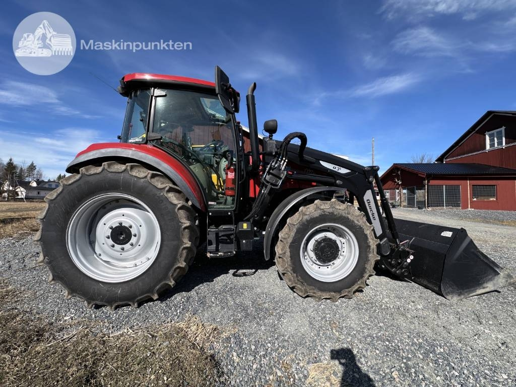 Case IH Farmall 110 C - Traktors: foto 1 Case IH Farmall 110 C - Traktors: foto 1