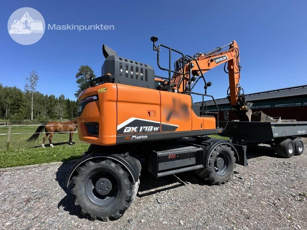 Develon DX 170 W-7 - Riteņu ekskavators: foto 5 Develon DX 170 W-7 - Riteņu ekskavators: foto 5