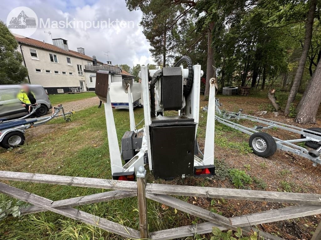 Dino 180 T - Paceļamais grozs ar dīsteli: foto 5 Dino 180 T - Paceļamais grozs ar dīsteli: foto 5