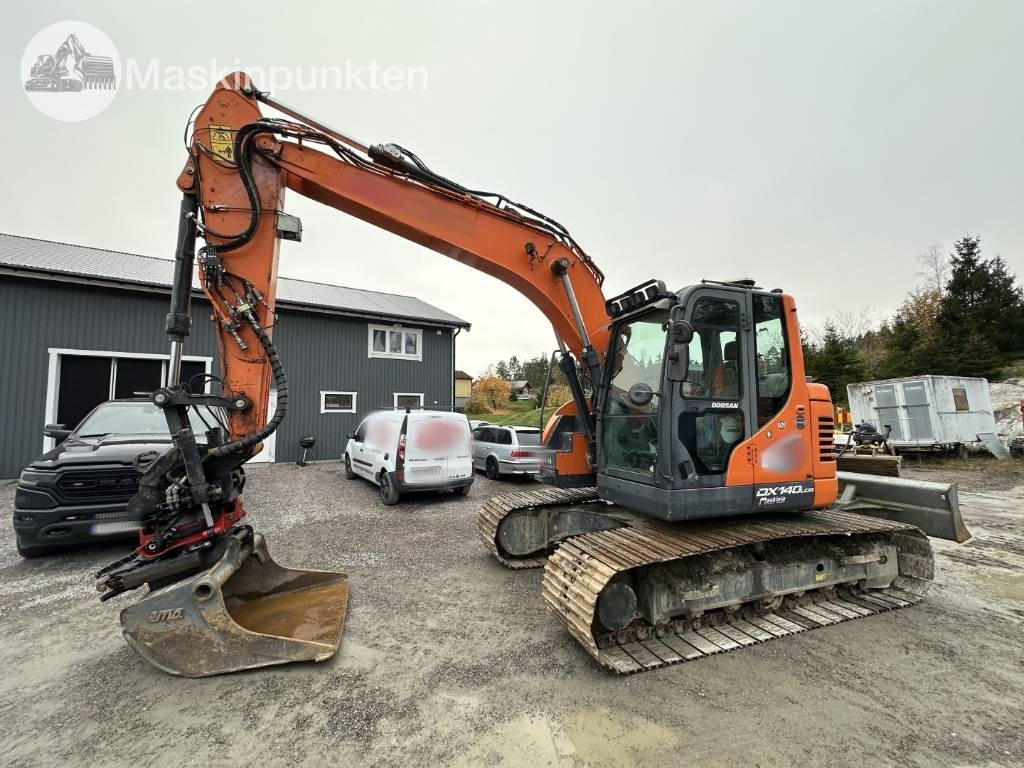Doosan DX 140 LCR-5 - Kāpurķēžu ekskavators: foto 1 Doosan DX 140 LCR-5 - Kāpurķēžu ekskavators: foto 1