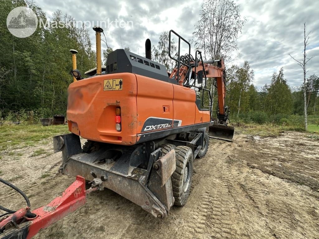 Doosan DX 170 W - Riteņu ekskavators: foto 5 Doosan DX 170 W - Riteņu ekskavators: foto 5