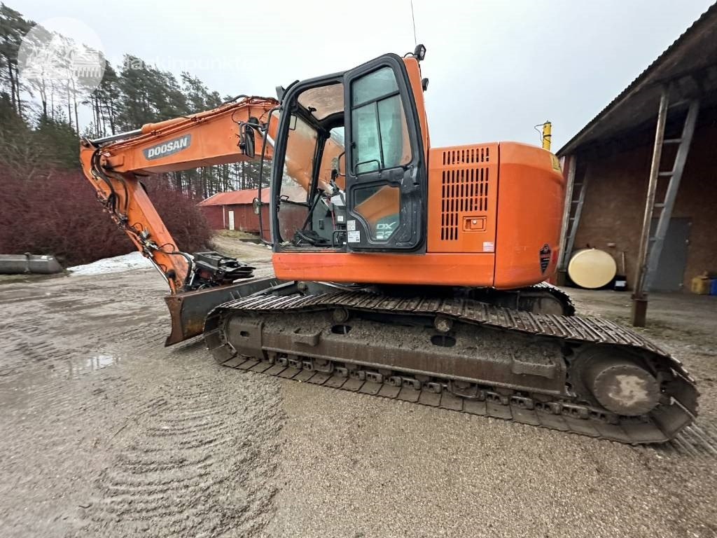 Doosan DX 235 LCR - Kāpurķēžu ekskavators: foto 1 Doosan DX 235 LCR - Kāpurķēžu ekskavators: foto 1