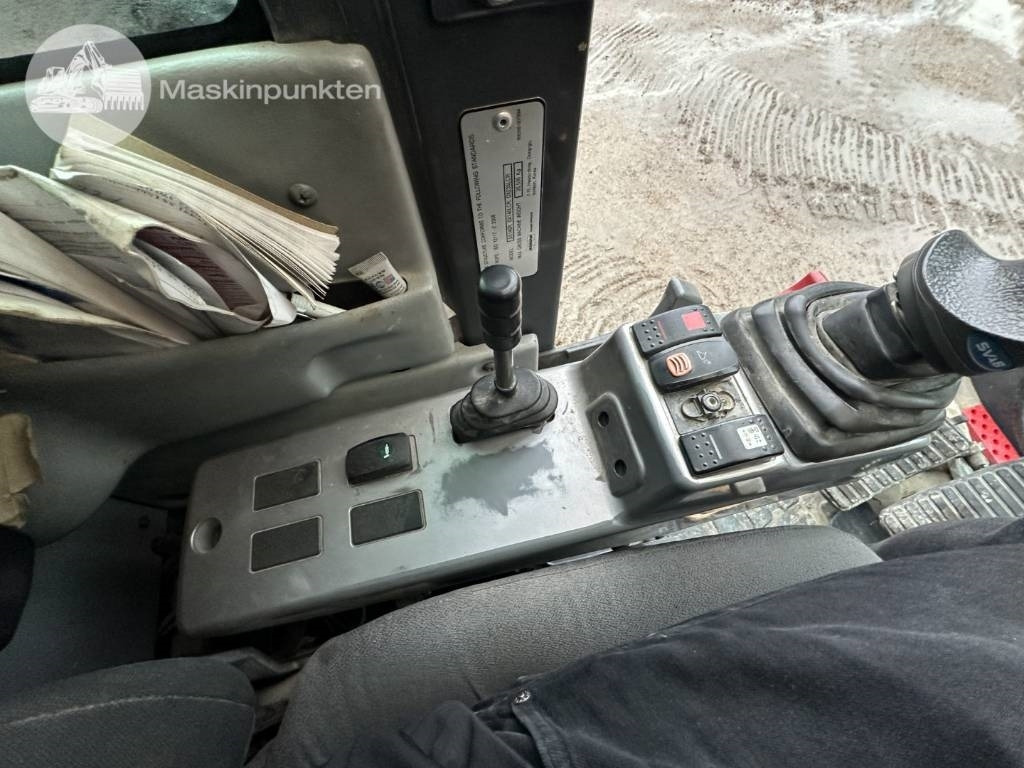 Kāpurķēžu ekskavators Doosan DX 235 LCR: foto 20