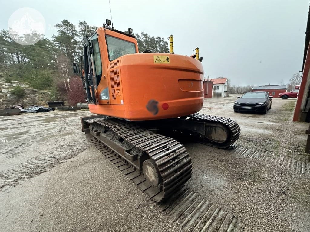 Kāpurķēžu ekskavators Doosan DX 235 LCR: foto 12