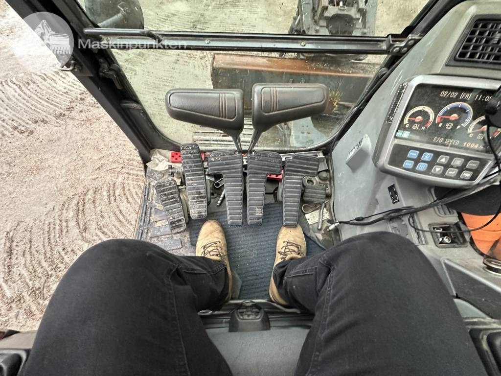 Kāpurķēžu ekskavators Doosan DX 235 LCR: foto 29