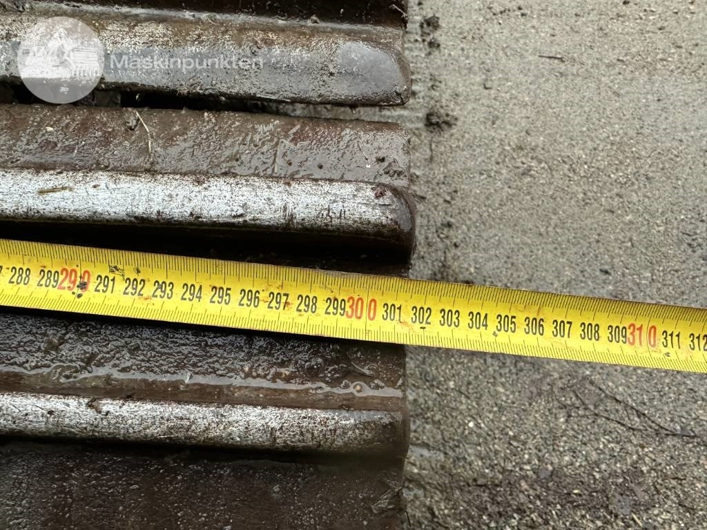 Kāpurķēžu ekskavators Doosan DX 235 LCR: foto 32