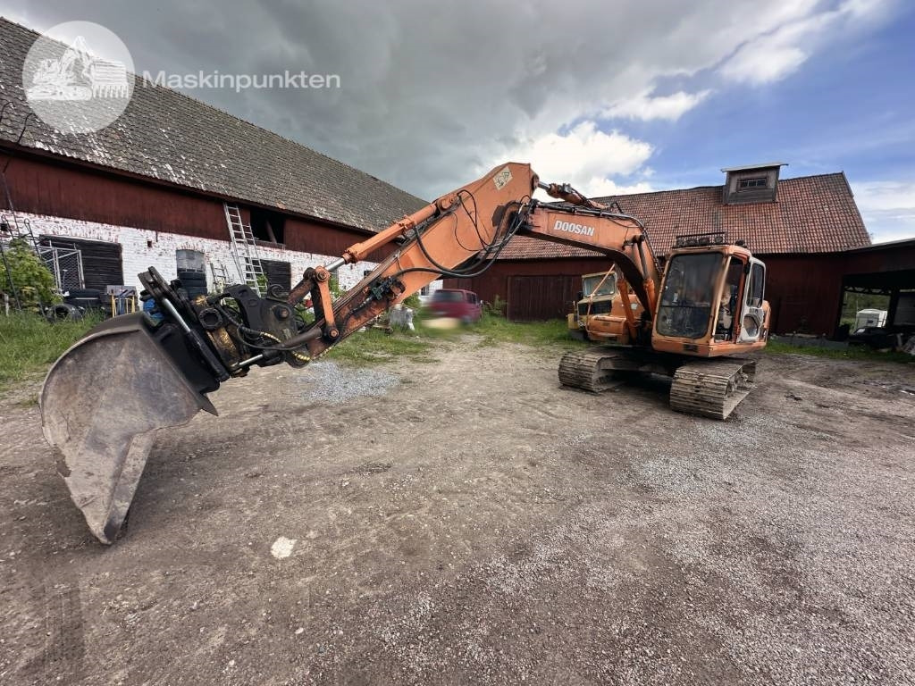 Doosan Solar 140 LC V - Kāpurķēžu ekskavators: foto 3 Doosan Solar 140 LC V - Kāpurķēžu ekskavators: foto 3