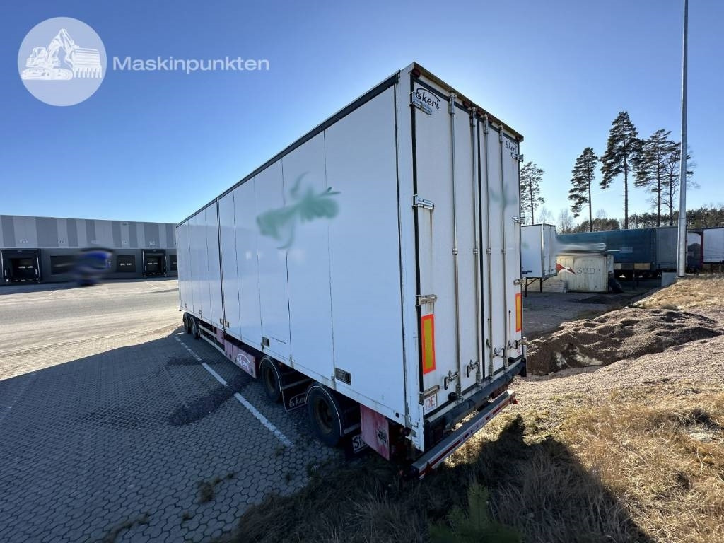 Ekeri L/L-4 - Piekabe slēgtā virsbūve: foto 4 Ekeri L/L-4 - Piekabe slēgtā virsbūve: foto 4