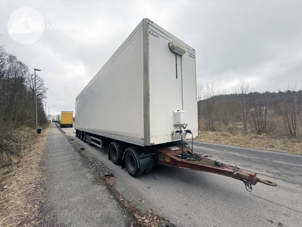 Ekeri L3 - Piekabe slēgtā virsbūve: foto 3 Ekeri L3 - Piekabe slēgtā virsbūve: foto 3
