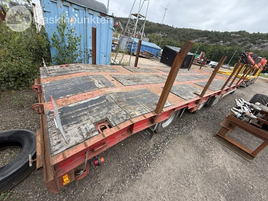 Goldhofer maskinsläp - Piekabe zema profila platforma: foto 4 Goldhofer maskinsläp - Piekabe zema profila platforma: foto 4