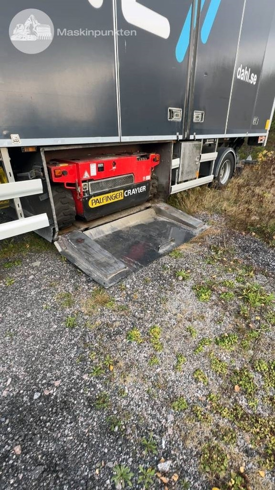 HFR 1 axlad semitrailer med truck! - Puspiekabe slēgtā virsbūve: foto 3 HFR 1 axlad semitrailer med truck! - Puspiekabe slēgtā virsbūve: foto 3