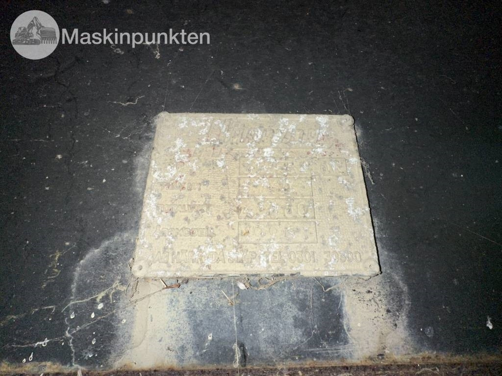 Piekabe pašizgāzējs Härryda STHFB 420 N Tipptrailer: foto 10