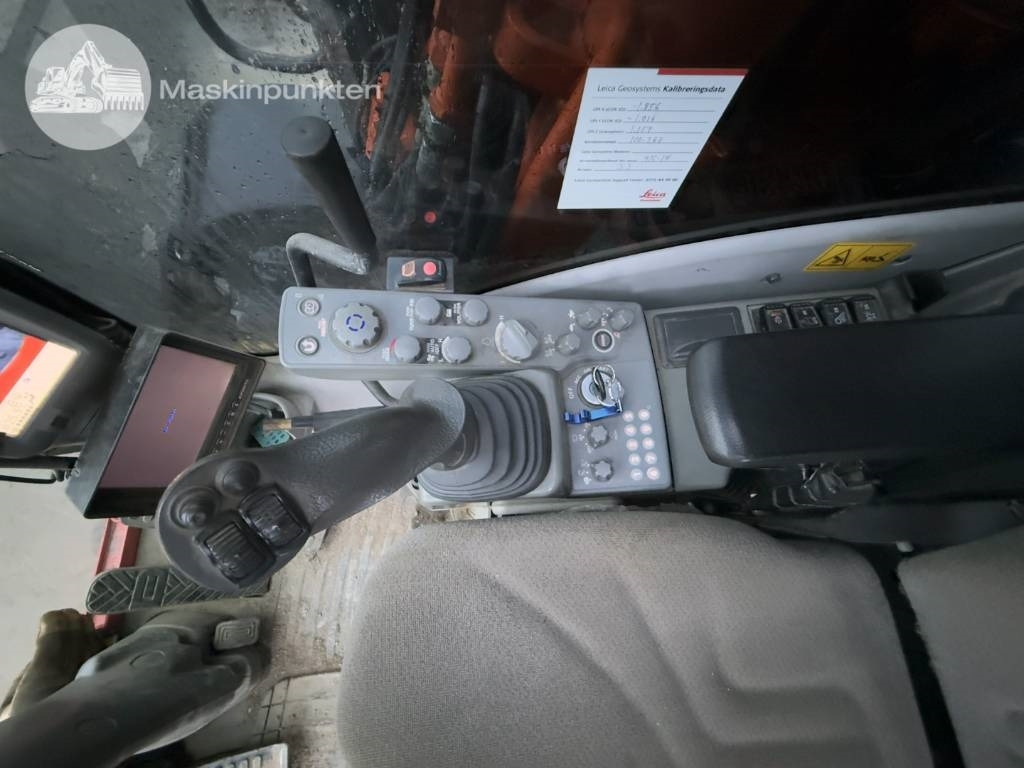 Riteņu ekskavators Hitachi ZX 170 W-5 B: foto 20