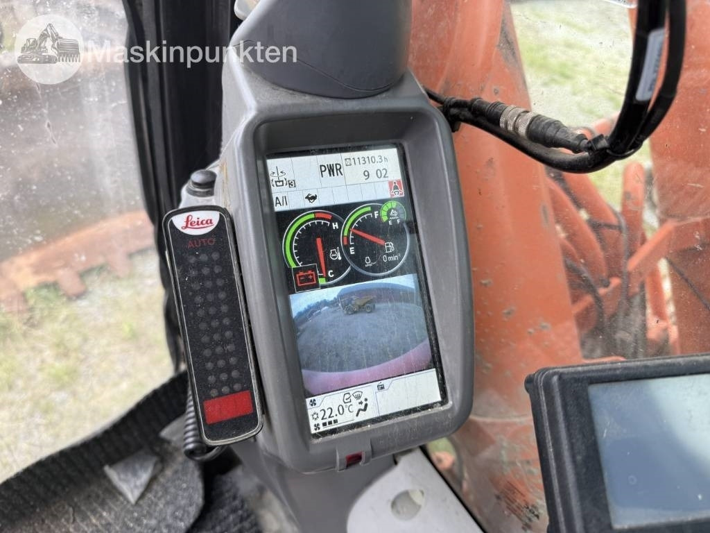 Hitachi ZX 300 LC-6 - Kāpurķēžu ekskavators: foto 2 Hitachi ZX 300 LC-6 - Kāpurķēžu ekskavators: foto 2