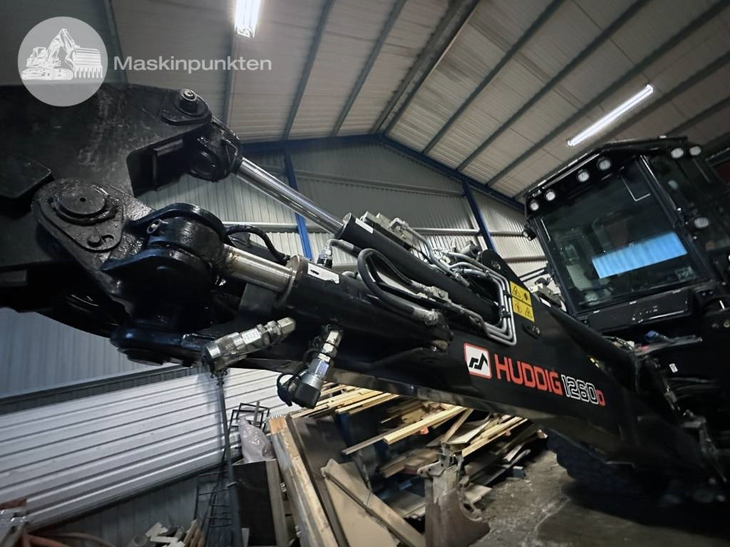 Ekskavators-iekrāvējs Huddig 1260 D: foto 47