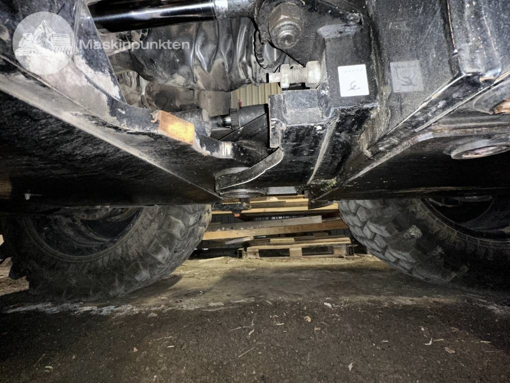 Ekskavators-iekrāvējs Huddig 1260 D: foto 37