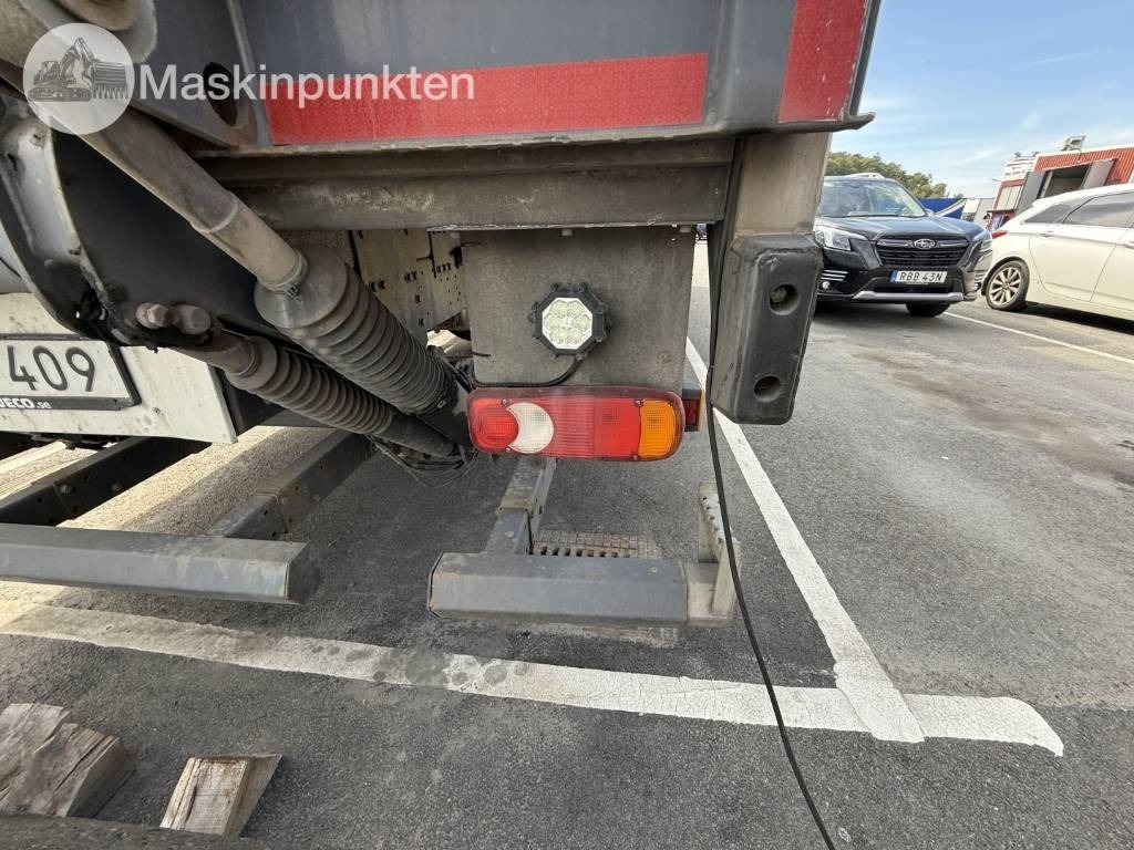 Iveco Eurocargo 180-280  līzingu Iveco Eurocargo 180-280: foto 20