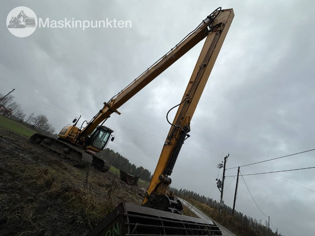 JCB JS 220 LC - Kāpurķēžu ekskavators: foto 3 JCB JS 220 LC - Kāpurķēžu ekskavators: foto 3