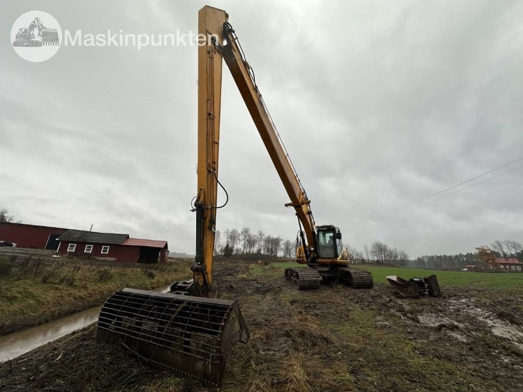 JCB JS 220 LC - Kāpurķēžu ekskavators: foto 2 JCB JS 220 LC - Kāpurķēžu ekskavators: foto 2