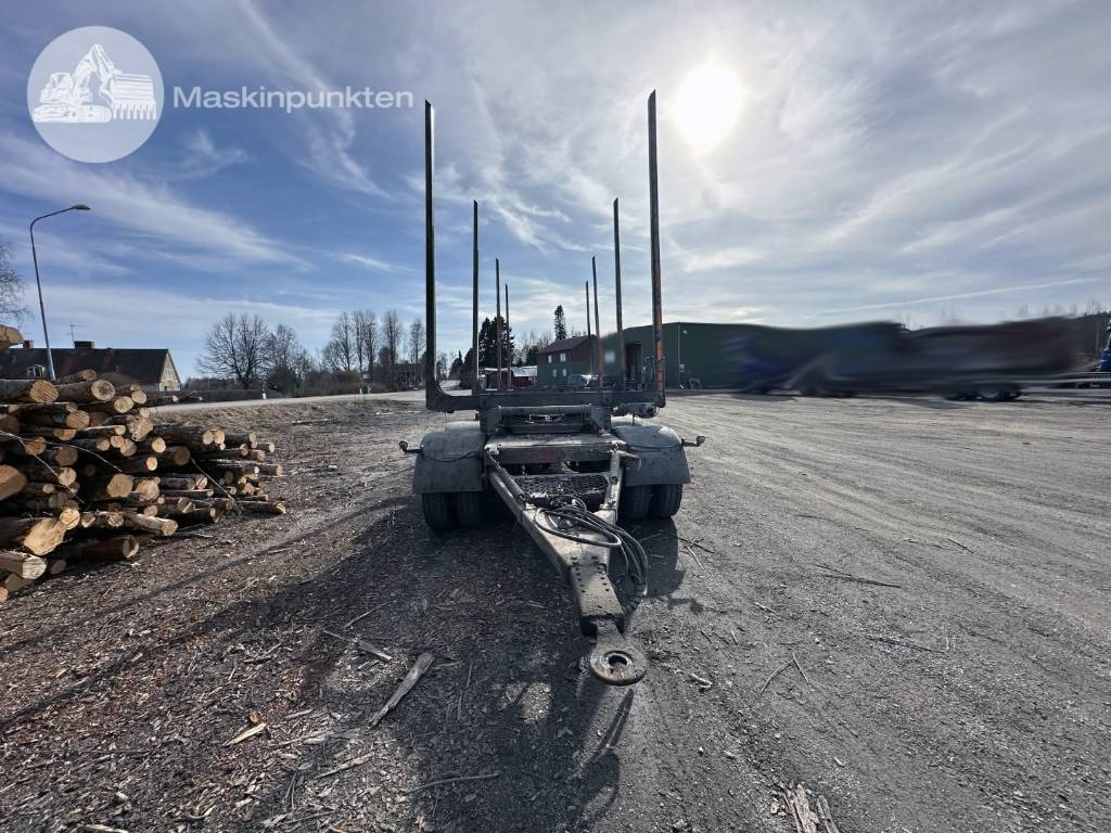 Jyki V 52 TO  - Kokvedēja piekabe: foto 4 Jyki V 52 TO  - Kokvedēja piekabe: foto 4