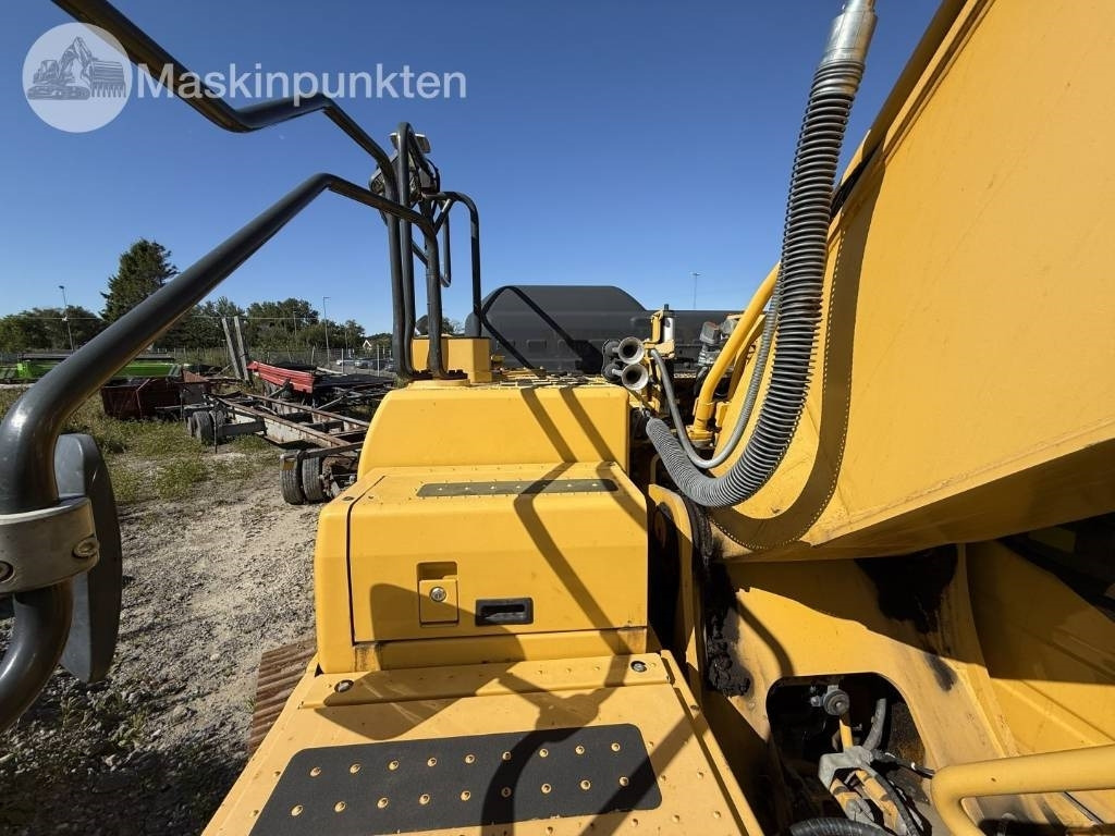 Komatsu PC 210 LC-11  līzingu Komatsu PC 210 LC-11: foto 44