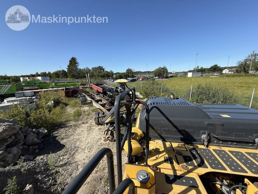 Komatsu PC 210 LC-11  līzingu Komatsu PC 210 LC-11: foto 46