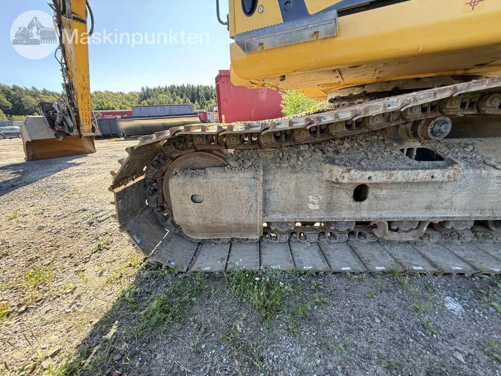 Komatsu PC 210 LC-11  līzingu Komatsu PC 210 LC-11: foto 24