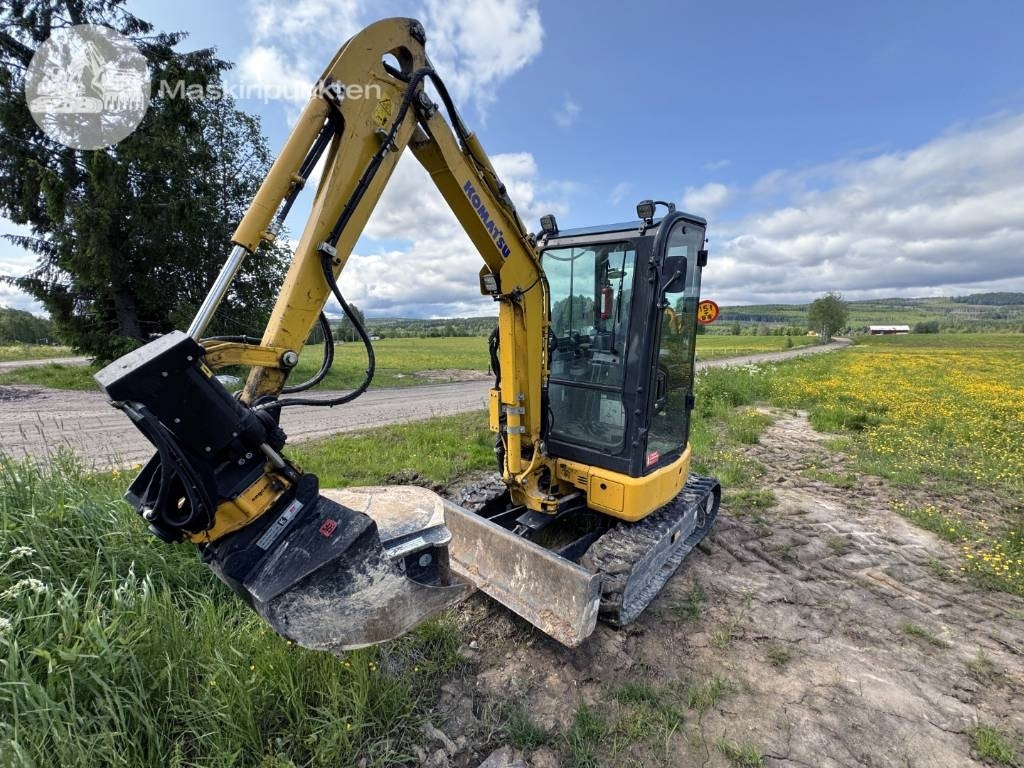 Komatsu PC 26 MR - Mini-ekskavators: foto 1 Komatsu PC 26 MR - Mini-ekskavators: foto 1