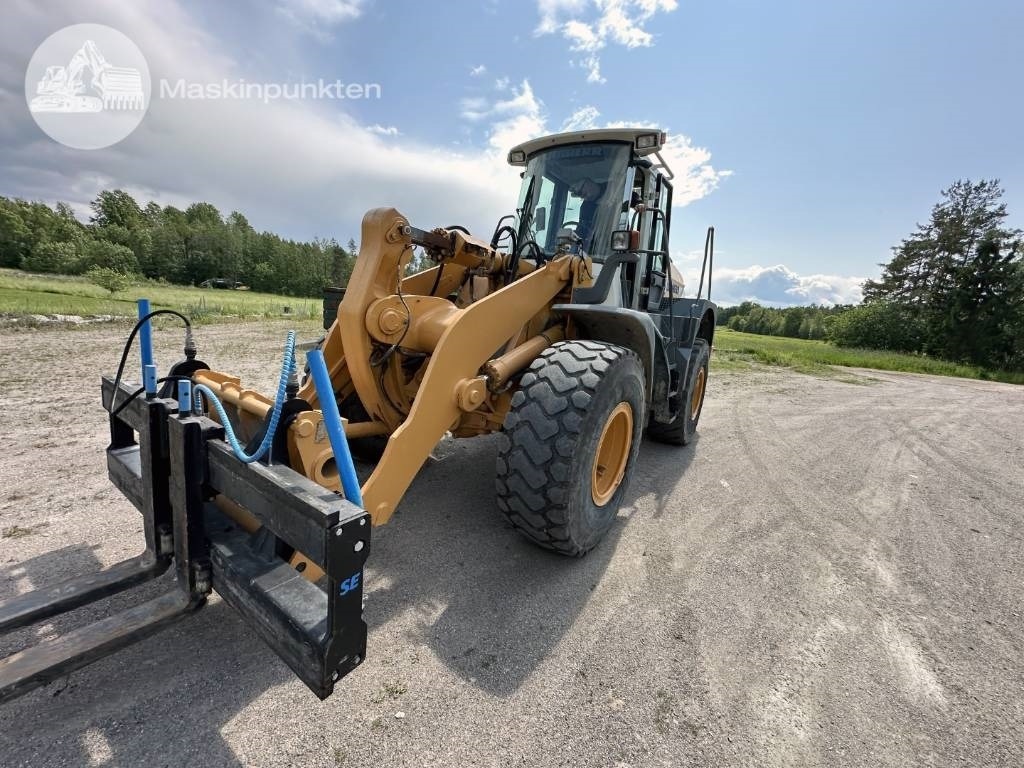 Liebherr L 544 - Riteņu iekrāvējs: foto 2 Liebherr L 544 - Riteņu iekrāvējs: foto 2