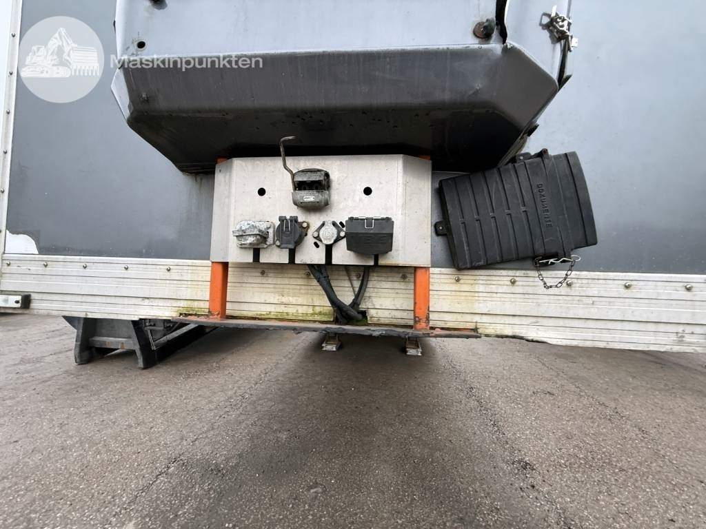 Puspiekabe slēgtā virsbūve Limetec PPU 342: foto 9