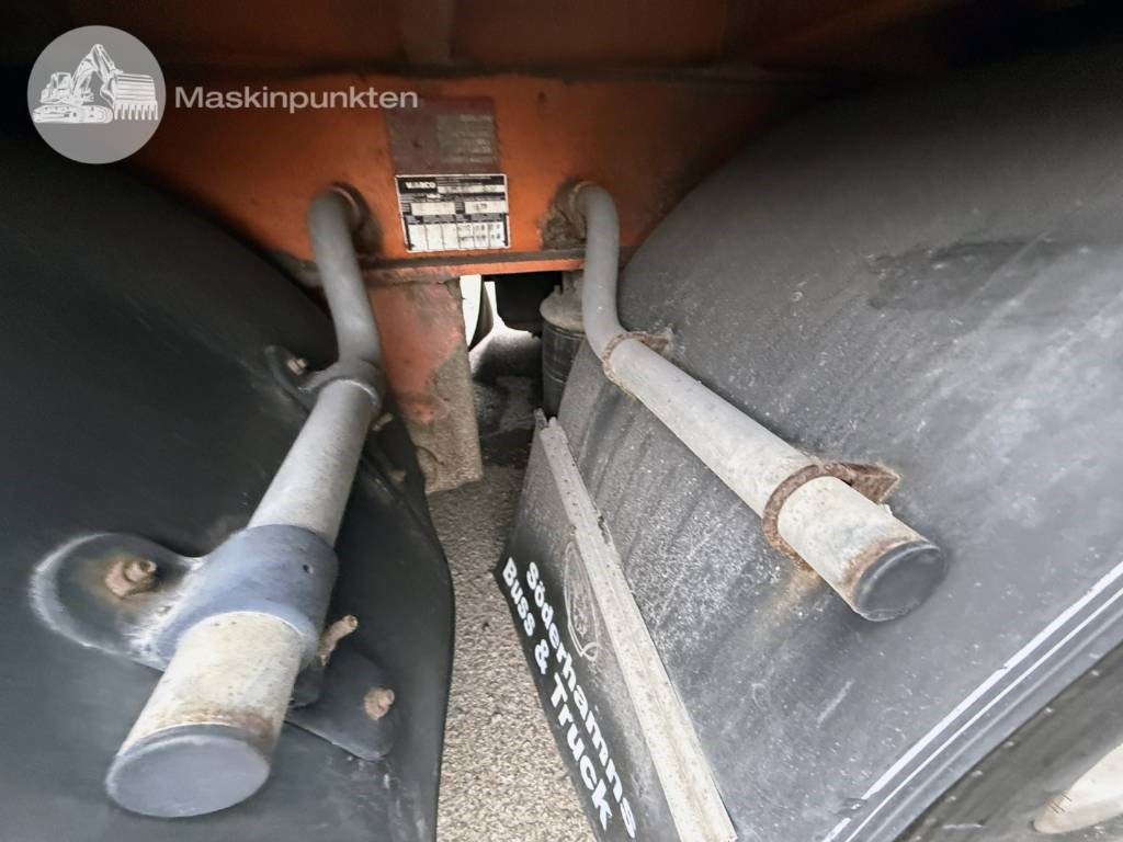 Puspiekabe slēgtā virsbūve Limetec PPU 342: foto 34