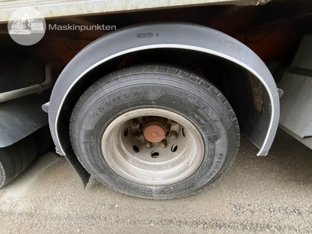 Puspiekabe slēgtā virsbūve Limetec PPU 342: foto 10