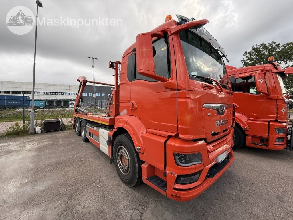 MAN TGS 26.360 - Būvgružu konteineru vedējs: foto 3 MAN TGS 26.360 - Būvgružu konteineru vedējs: foto 3