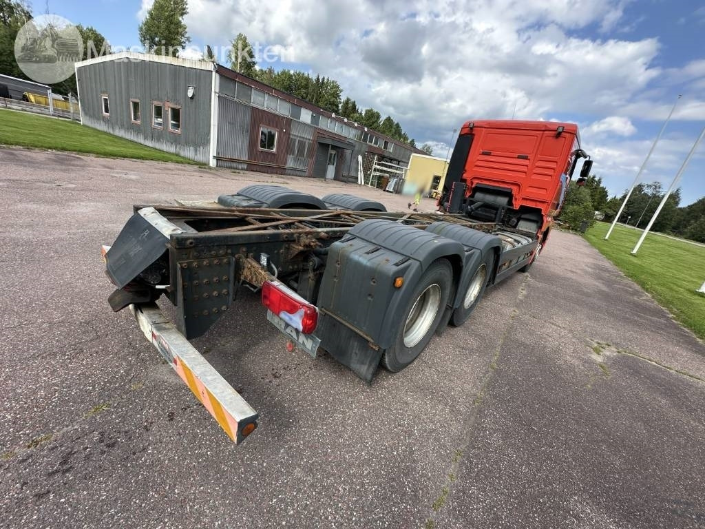 MAN TGX 28.530 LAXO - Šasija kravas automašīna: foto 5 MAN TGX 28.530 LAXO - Šasija kravas automašīna: foto 5
