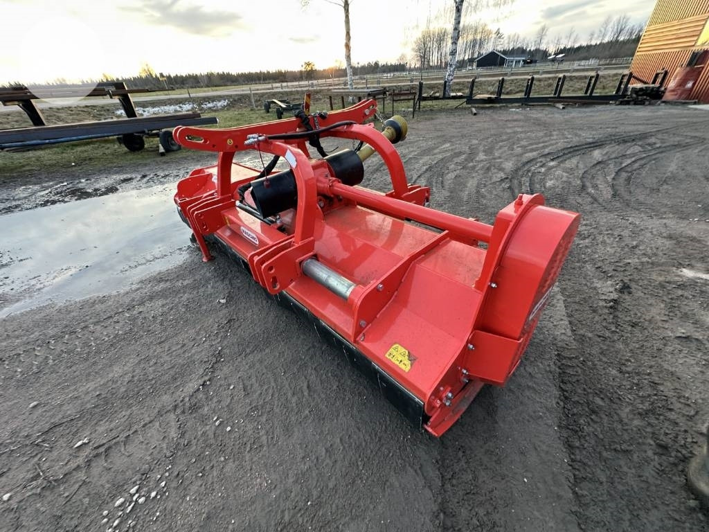 Maschio Buffalo 300 - Pļaujmašīna-smalcinātājs/ Mulčētājs: foto 3 Maschio Buffalo 300 - Pļaujmašīna-smalcinātājs/ Mulčētājs: foto 3