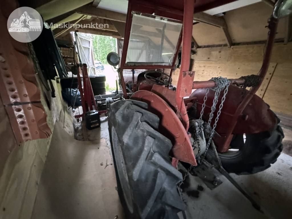 Massey Ferguson 35 - Traktors: foto 4 Massey Ferguson 35 - Traktors: foto 4