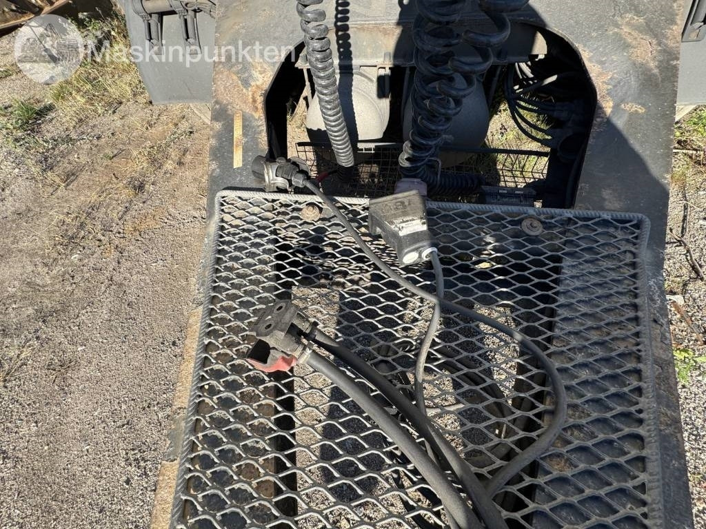 NTM APVD-52 - Dolly piekabe: foto 4 NTM APVD-52 - Dolly piekabe: foto 4