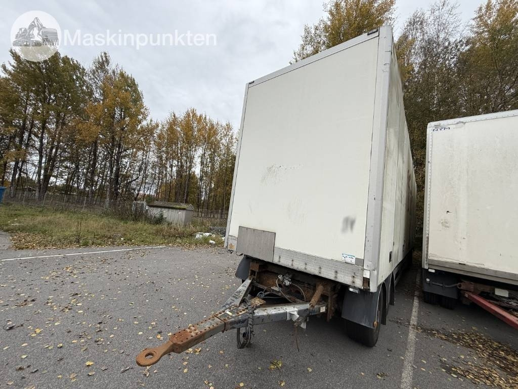 Närko D4HW13L62 - Piekabe slēgtā virsbūve: foto 1 Närko D4HW13L62 - Piekabe slēgtā virsbūve: foto 1