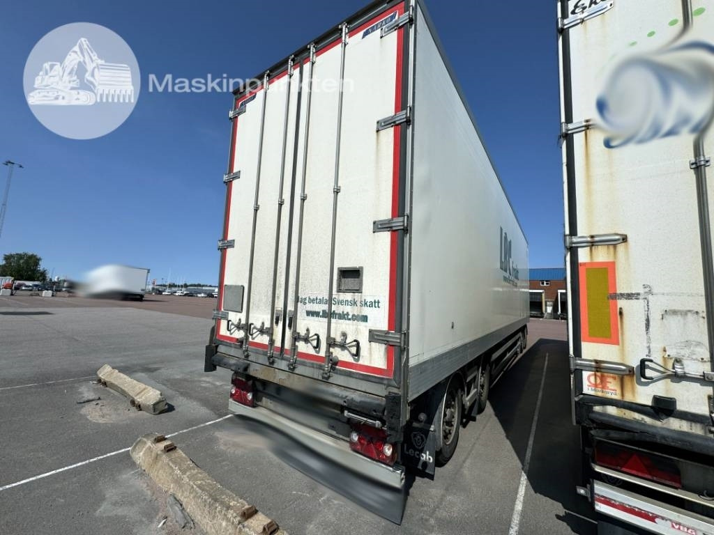 Närko D4HW13L62 - Piekabe slēgtā virsbūve: foto 5 Närko D4HW13L62 - Piekabe slēgtā virsbūve: foto 5
