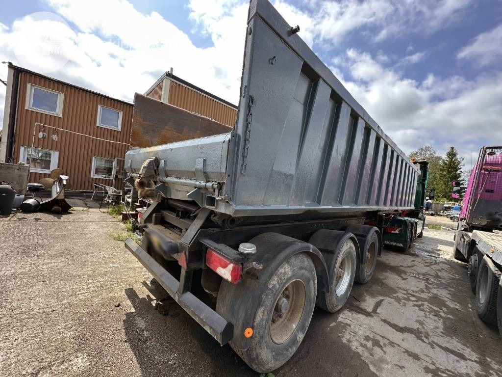 RKPS Tipptrailer - Piekabe pašizgāzējs: foto 3 RKPS Tipptrailer - Piekabe pašizgāzējs: foto 3