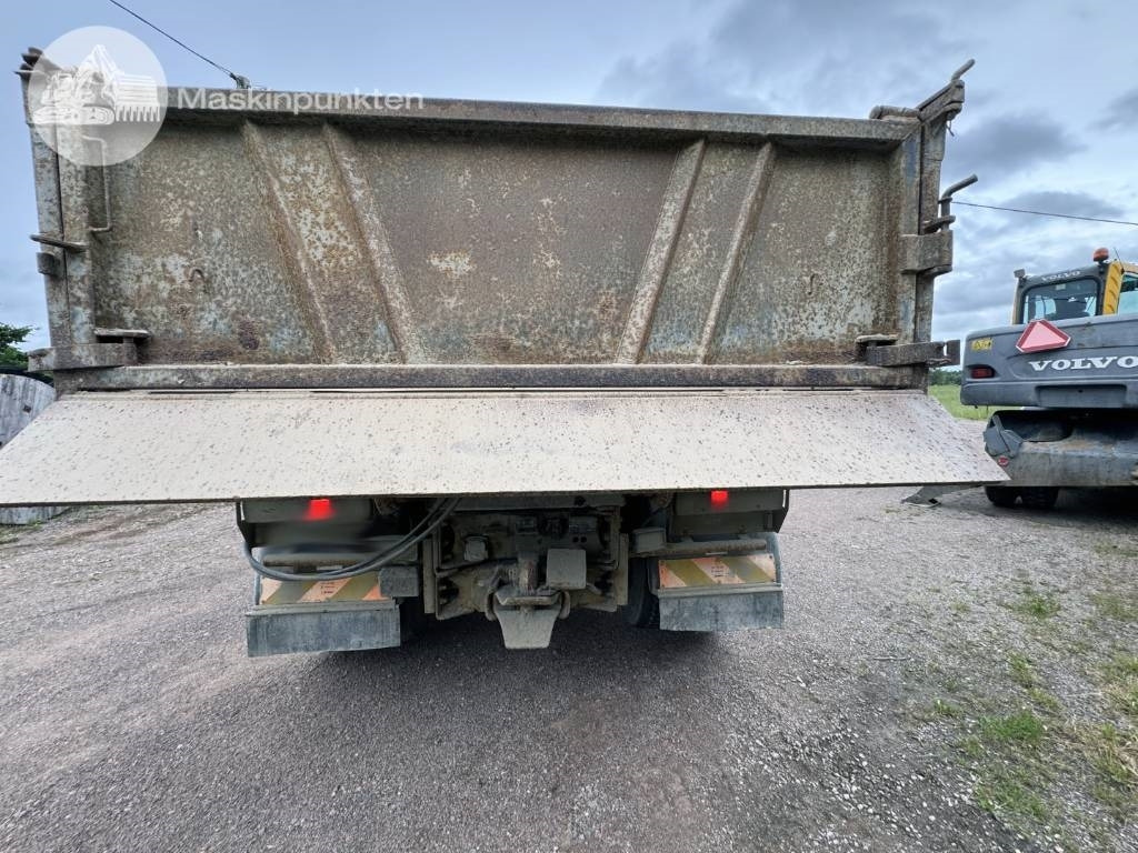 Scania P 124-360 - Pacēlājs ar āķi: foto 4 Scania P 124-360 - Pacēlājs ar āķi: foto 4