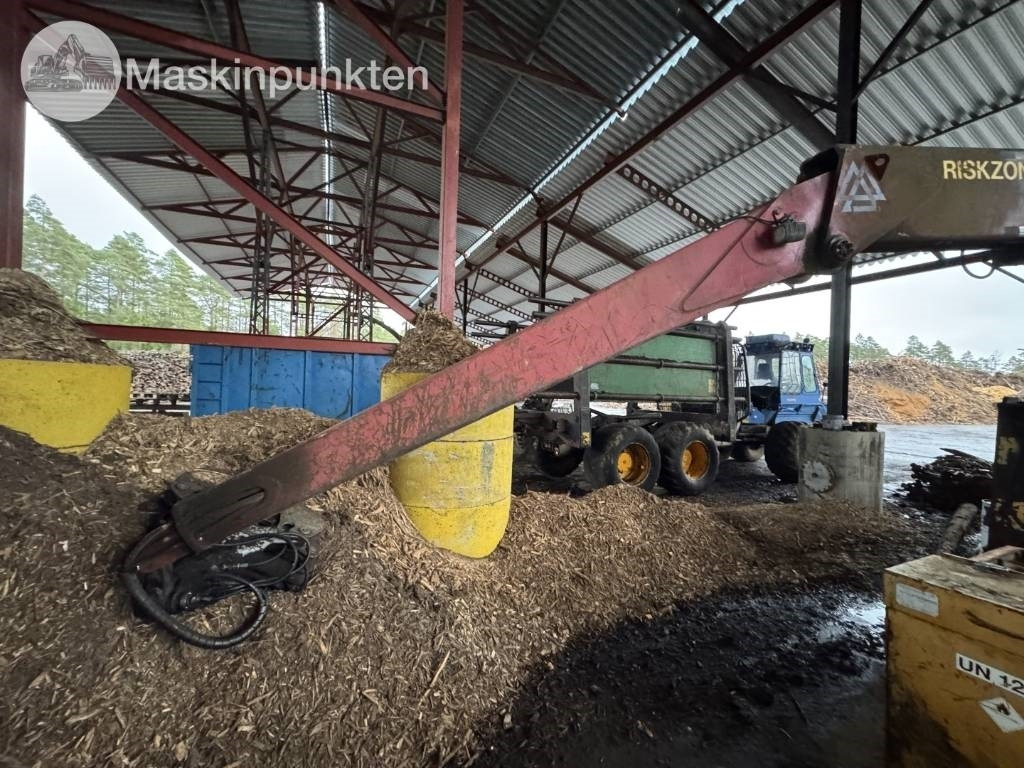 Scania P 124 G med Timberman - Kokvedējs: foto 4 Scania P 124 G med Timberman - Kokvedējs: foto 4