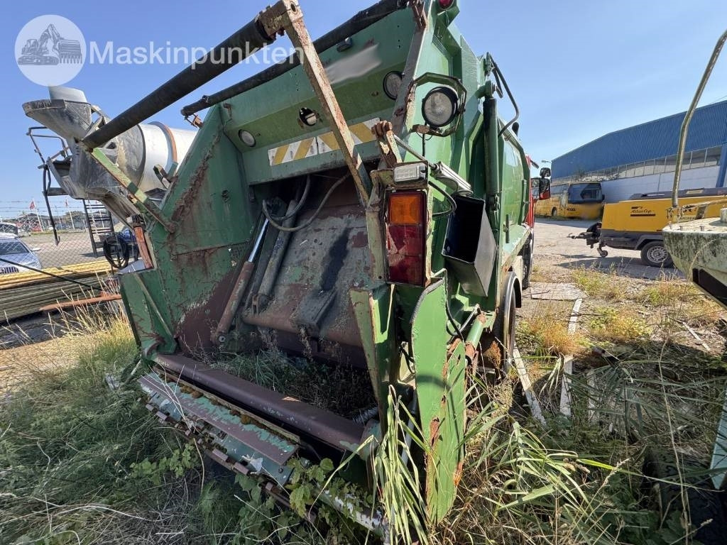 Scania P 94 D - Atkritumu vedējs: foto 3 Scania P 94 D - Atkritumu vedējs: foto 3