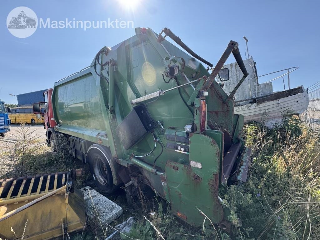 Scania P 94 D - Atkritumu vedējs: foto 2 Scania P 94 D - Atkritumu vedējs: foto 2