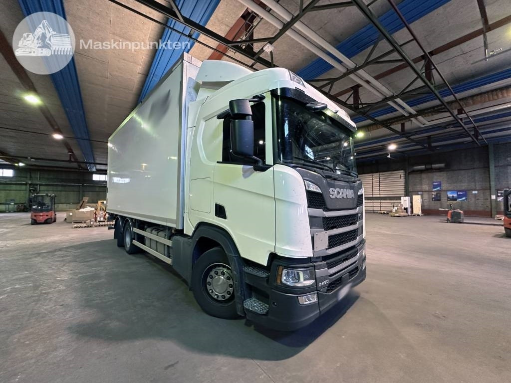 Scania R 450 - Kravas automašīna ar slēgto virsbūvi: foto 3 Scania R 450 - Kravas automašīna ar slēgto virsbūvi: foto 3