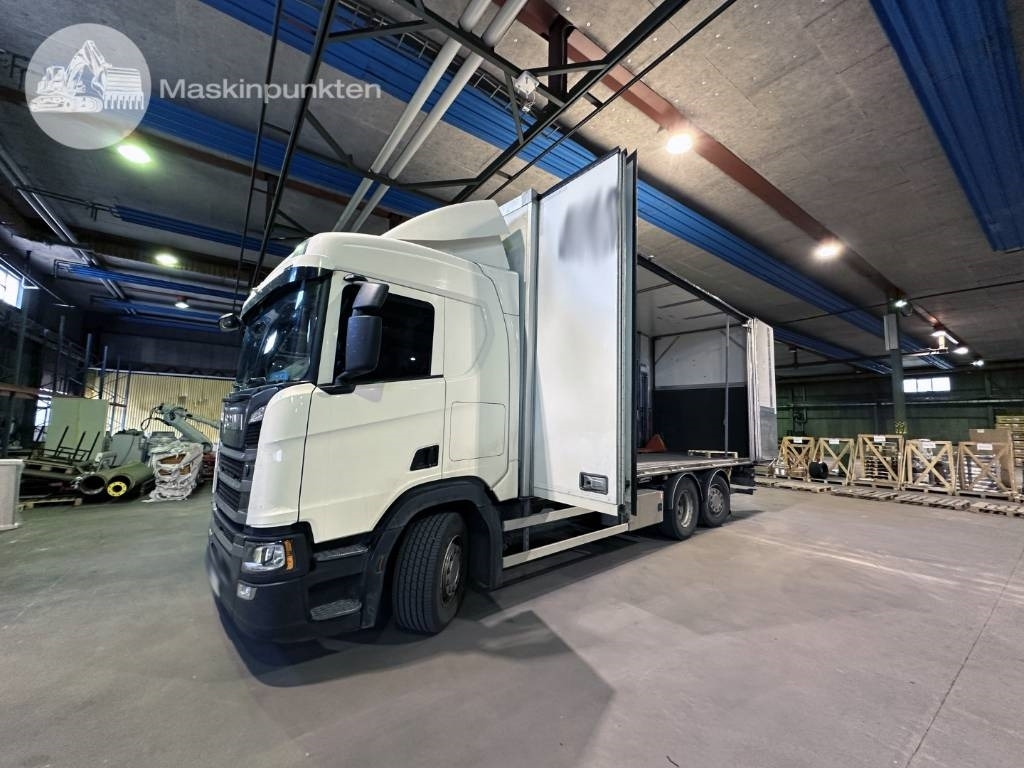 Scania R 450 - Kravas automašīna ar slēgto virsbūvi: foto 2 Scania R 450 - Kravas automašīna ar slēgto virsbūvi: foto 2