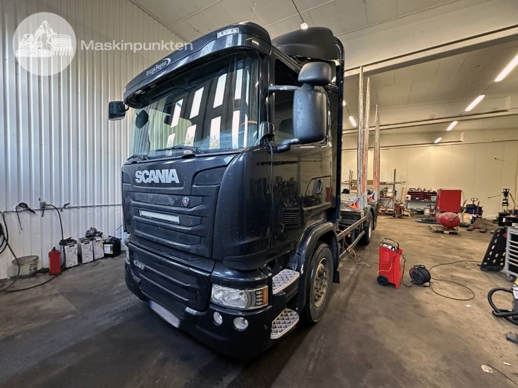 Scania R 490 LB - Kokvedējs: foto 1 Scania R 490 LB - Kokvedējs: foto 1